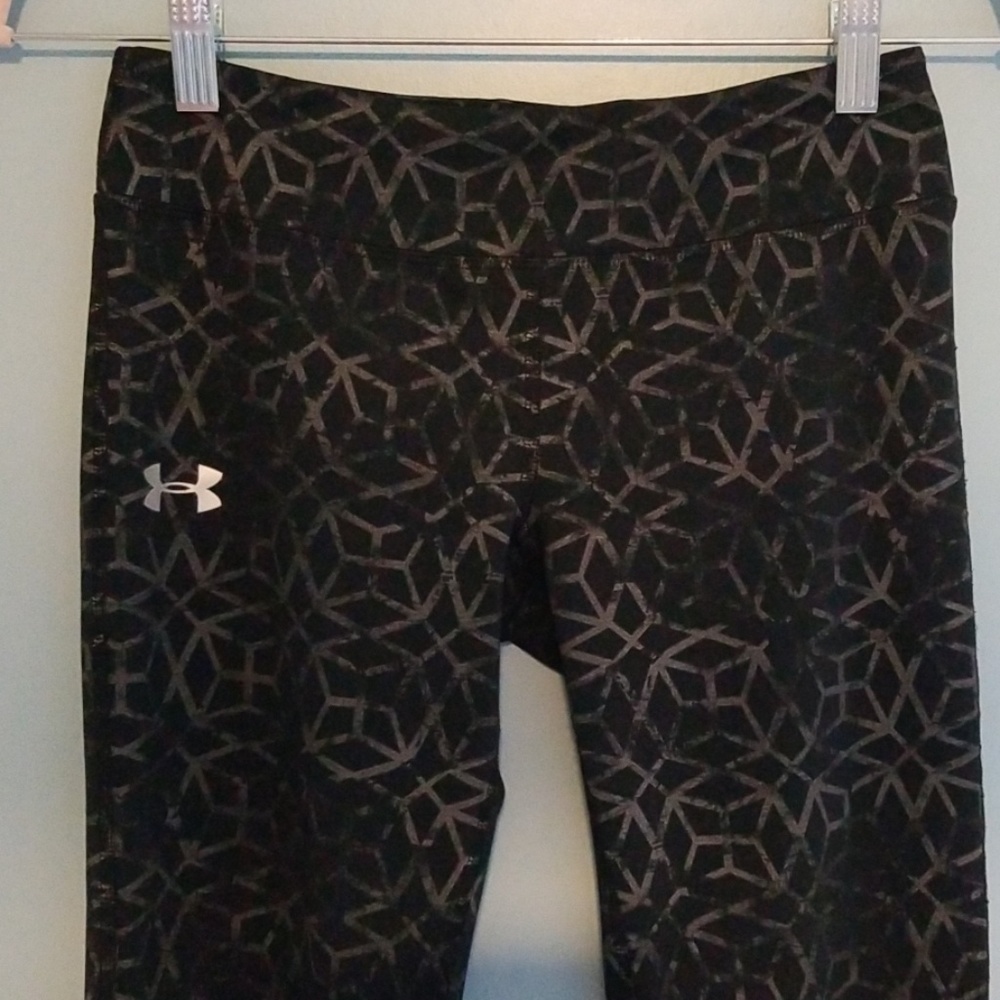 YLG Under Armour workout pants